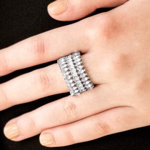 Treasury Fund - White Ring (OS) - B:A3