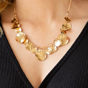 GLISTEN Closely - Gold Necklace (OS) - B:A1