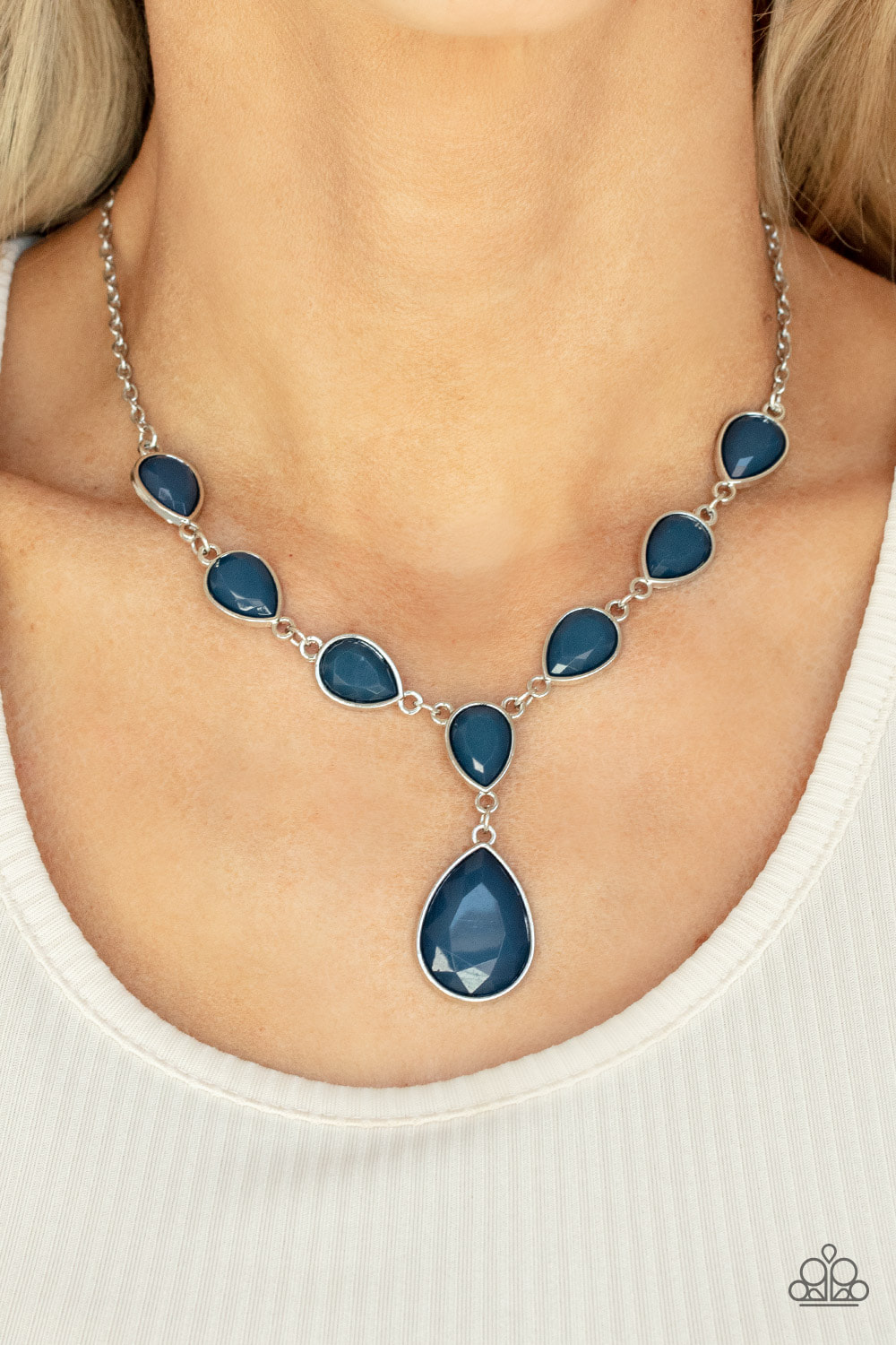 Party Paradise - Blue Necklace (OS) - B:A1