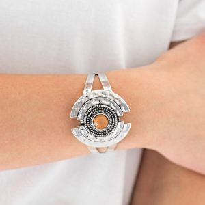 Incredibly Indie - Brown Bracelet (OS) - B:A2