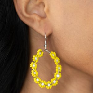 Festively Flower Child - Yellow Earring (OS) - B:A4