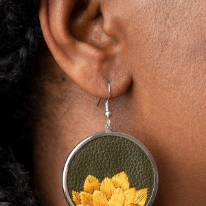 Sun-Kissed Sunflowers - Green Earring (OS) - B:A5