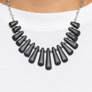 Mojave Empress - Black Necklace (OS) - B:A6