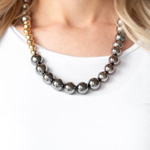 Power To The People - Black Necklace (OS) - B:A6