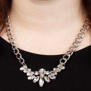 Come at Me - White Necklace (OS) - B:A6