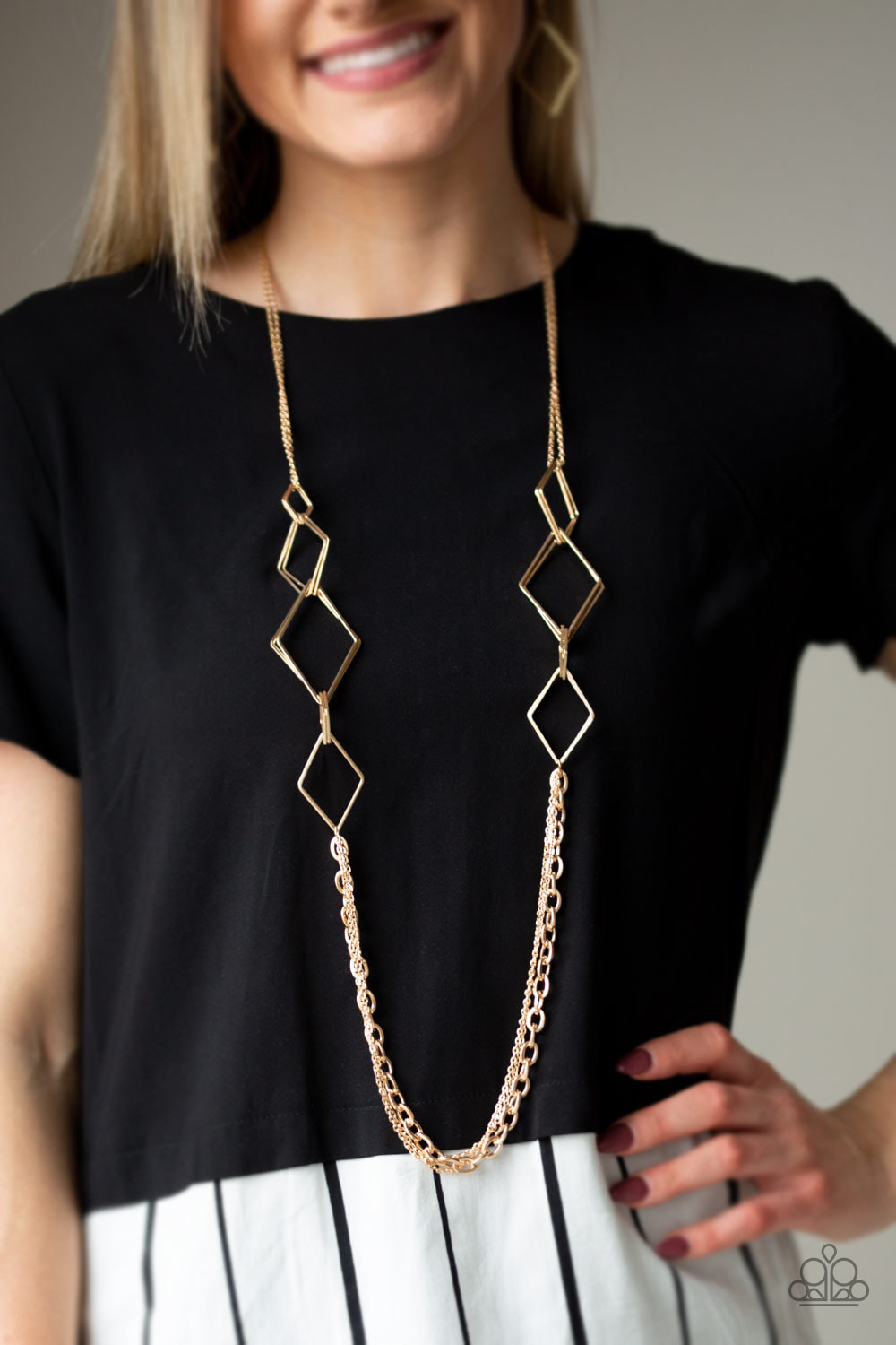 Fashion Fave - Gold Necklace (OS) - B:A1