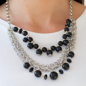Rockin Rockette - Black Necklace (OS) - B:A1