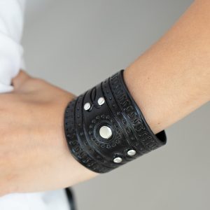 Orange County - Black Bracelet (OS) - B:A2