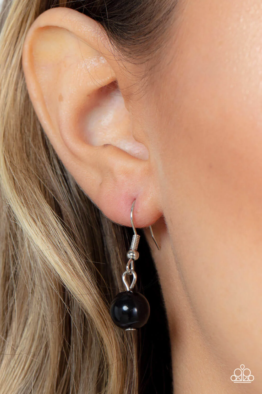 Popping Promenade - Black Necklace (OS) - B:A6 - Image 3